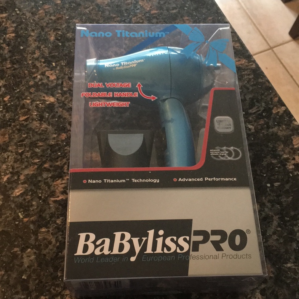 Babyliss pro hair dryer.